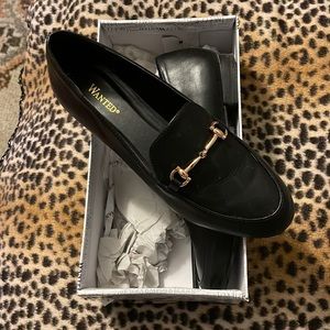 WANTED flat dress shoe, black size 8.5